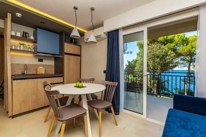 Apartments In Pula - Istrien 49919 0*,